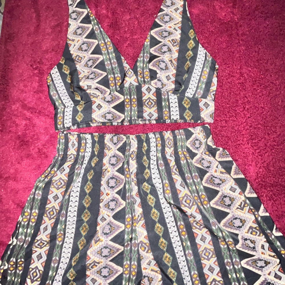 Trendy SHEIN Geometric Two-Piece Set